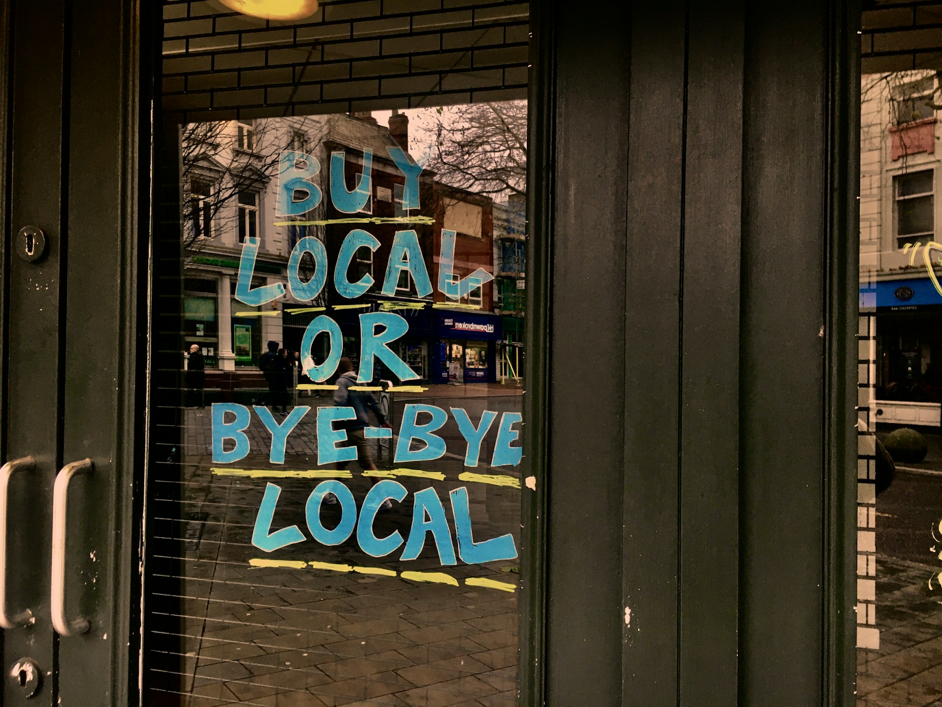 blue-and-white-happy-birthday-signage